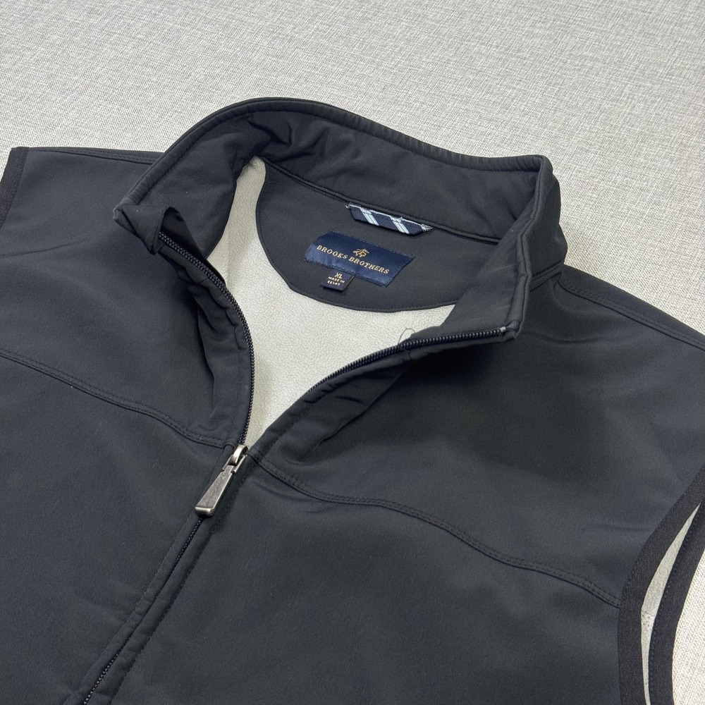 Brooks Brothers Windbreaker Vest Mens XL Black Full Zip Fleece Lined Insulated